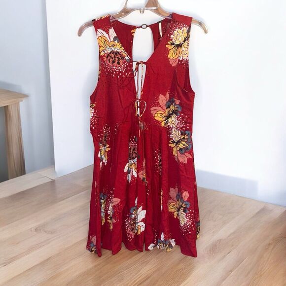 Free People Dresses & Skirts - Free People S Lovely Day Red Floral Tunic Dress Cut Out Back Tie Front